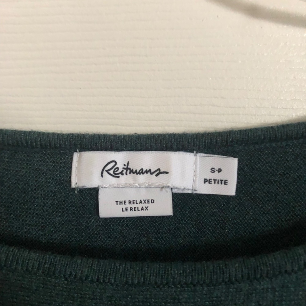 Green Sweater - Picture 3 of 3